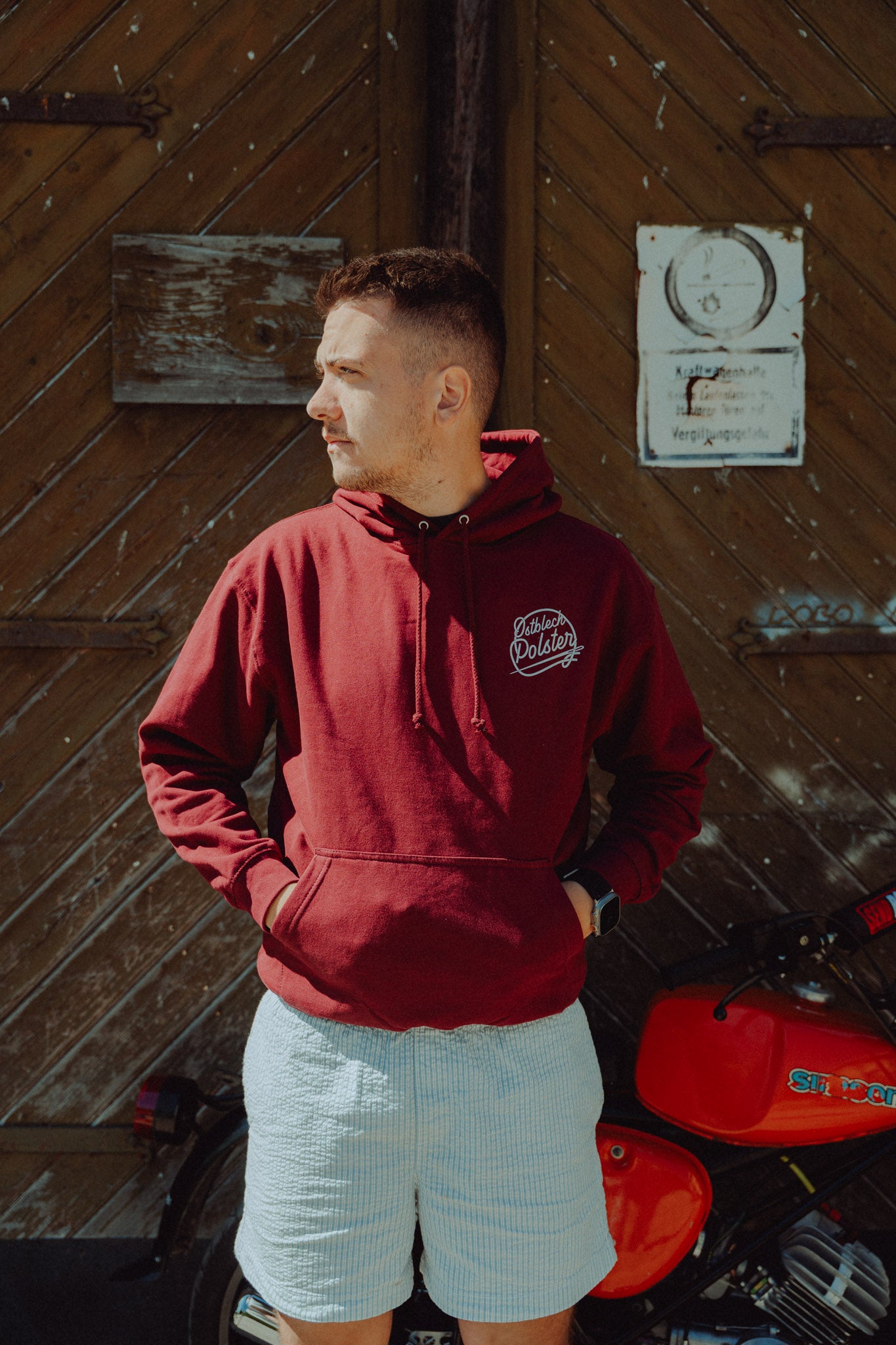 Weinrot Ostblech Hoodie